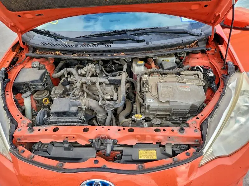 2014 TOYOTA PRIUS C THREE  