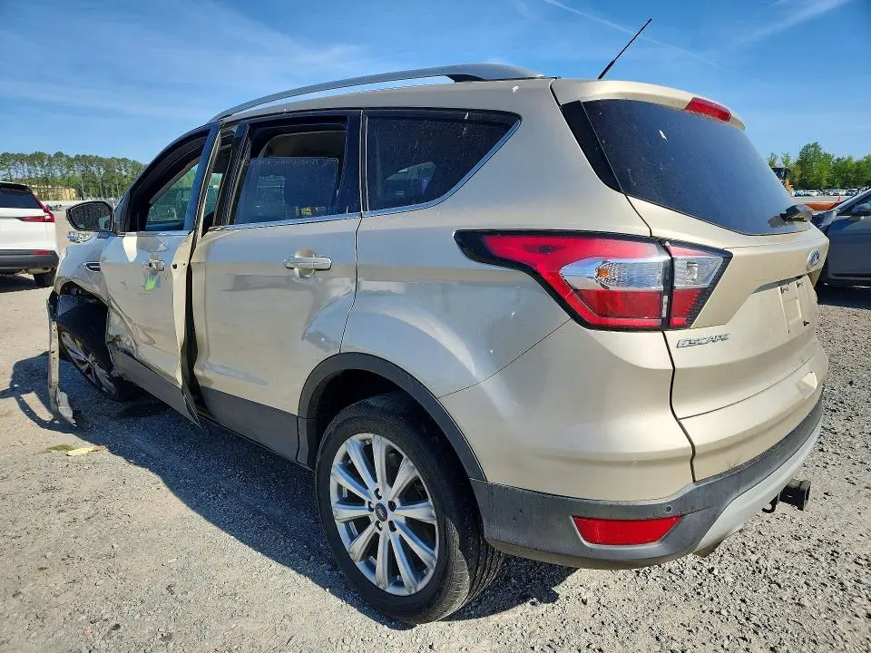 2017 FORD ESCAPE   