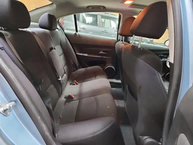 2012 CHEVROLET CRUZE LT  