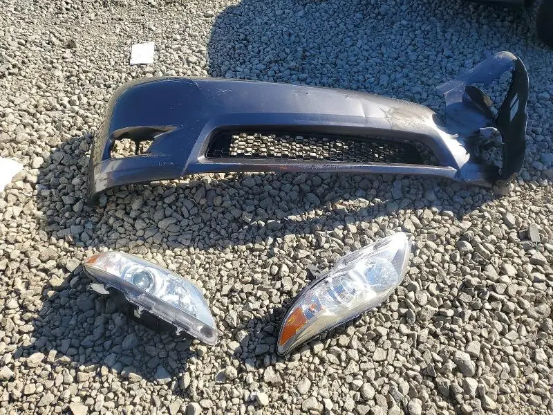 2015 TOYOTA SIENNA XLE 8-PASSENGER  