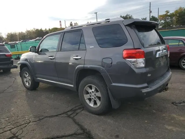 2011 TOYOTA 4RUNNER SR5  
