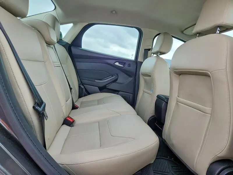 2016 FORD FOCUS TITANIUM  