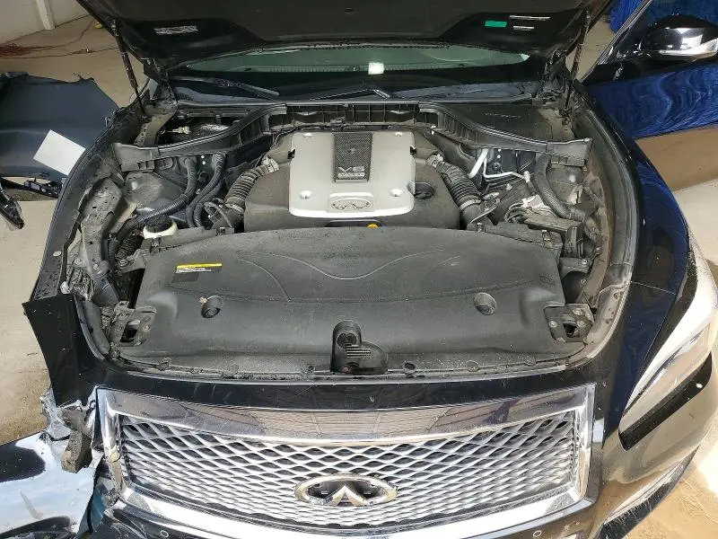 2015 INFINITI Q70 3.7  
