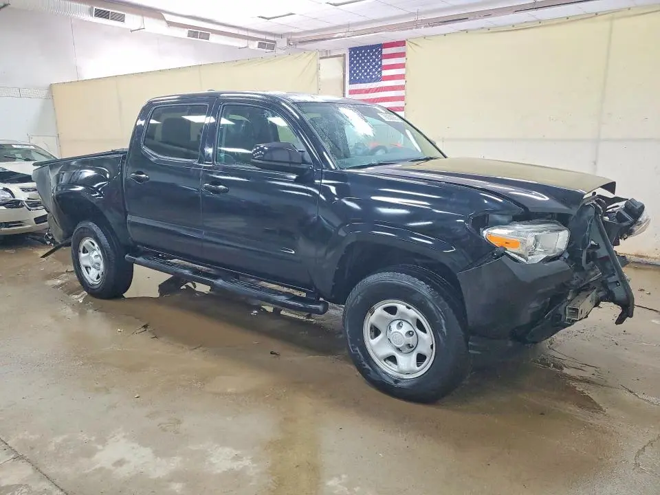 2021 TOYOTA TACOMA SR V6  