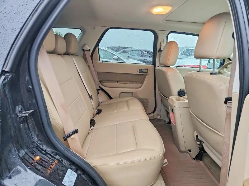 2011 FORD ESCAPE XLT  