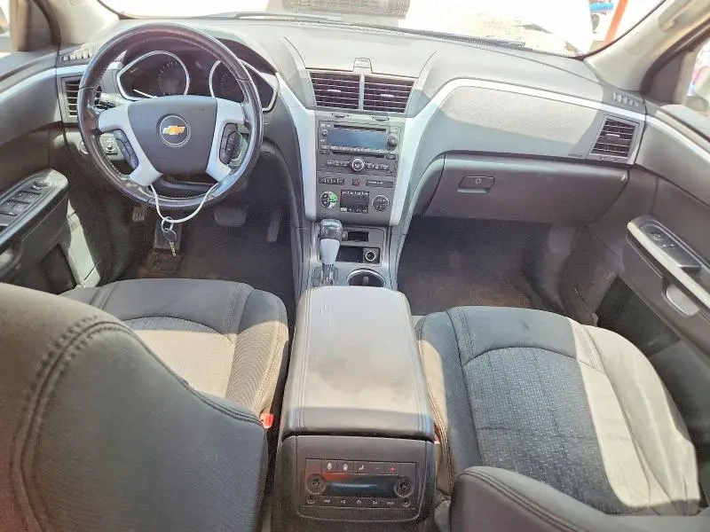 2012 CHEVROLET TRAVERSE LT  