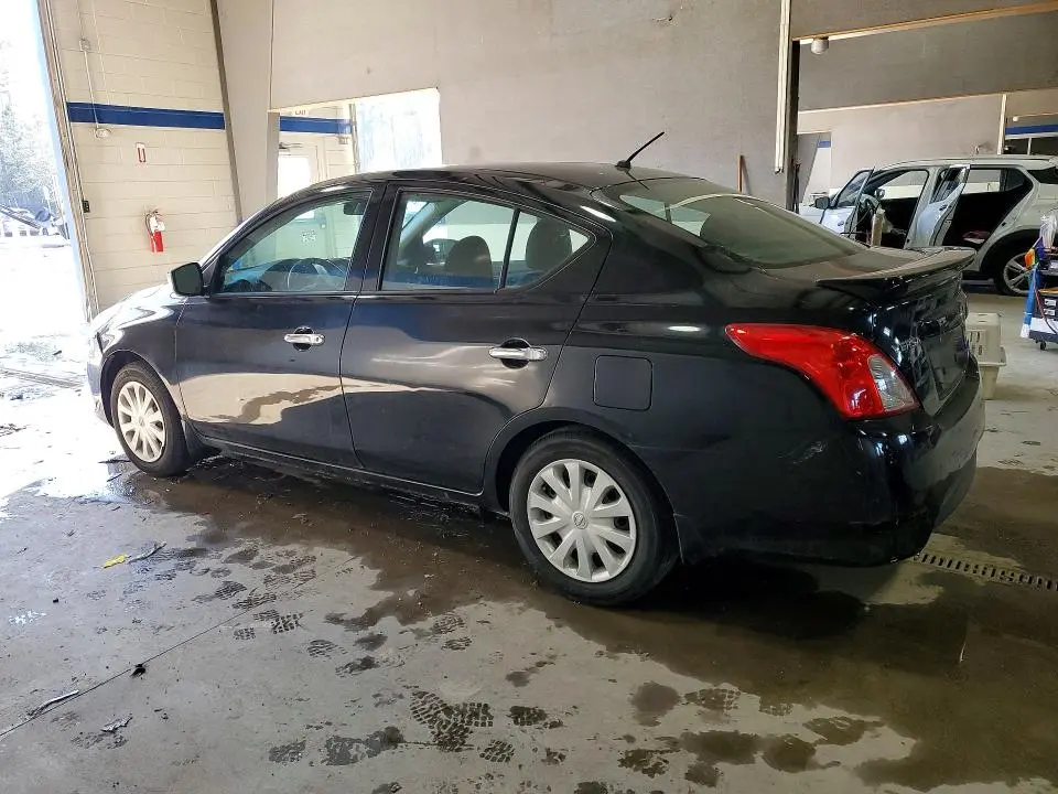 2015 NISSAN VERSA S  