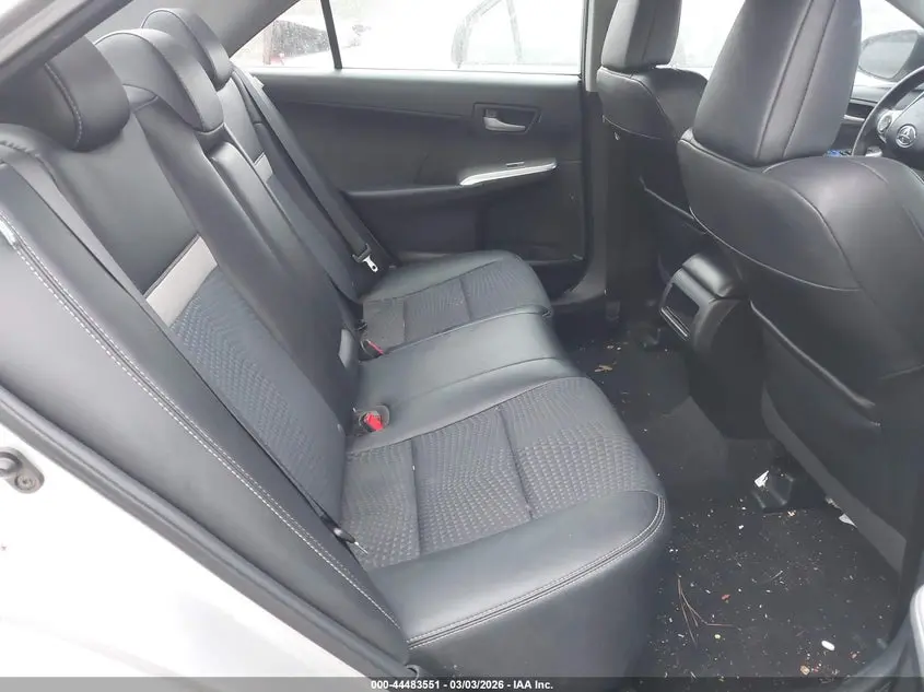 2012 TOYOTA CAMRY SE