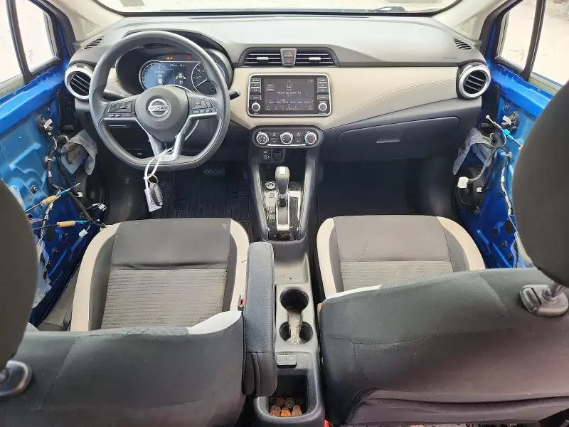 2020 NISSAN VERSA SV  