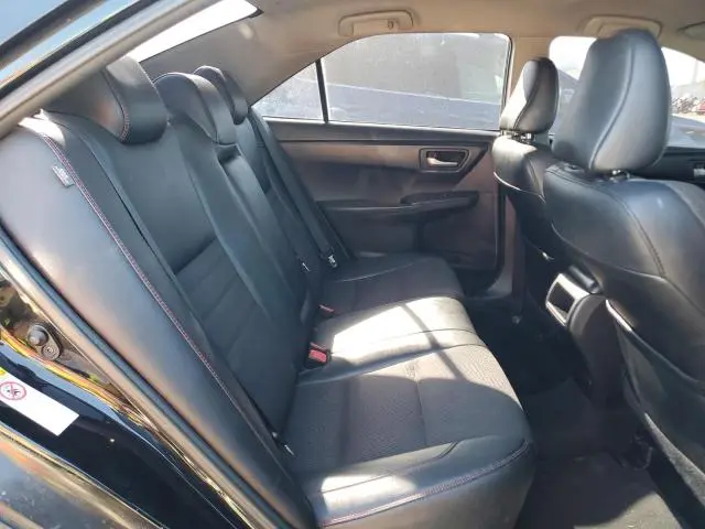 2016 TOYOTA CAMRY LE  