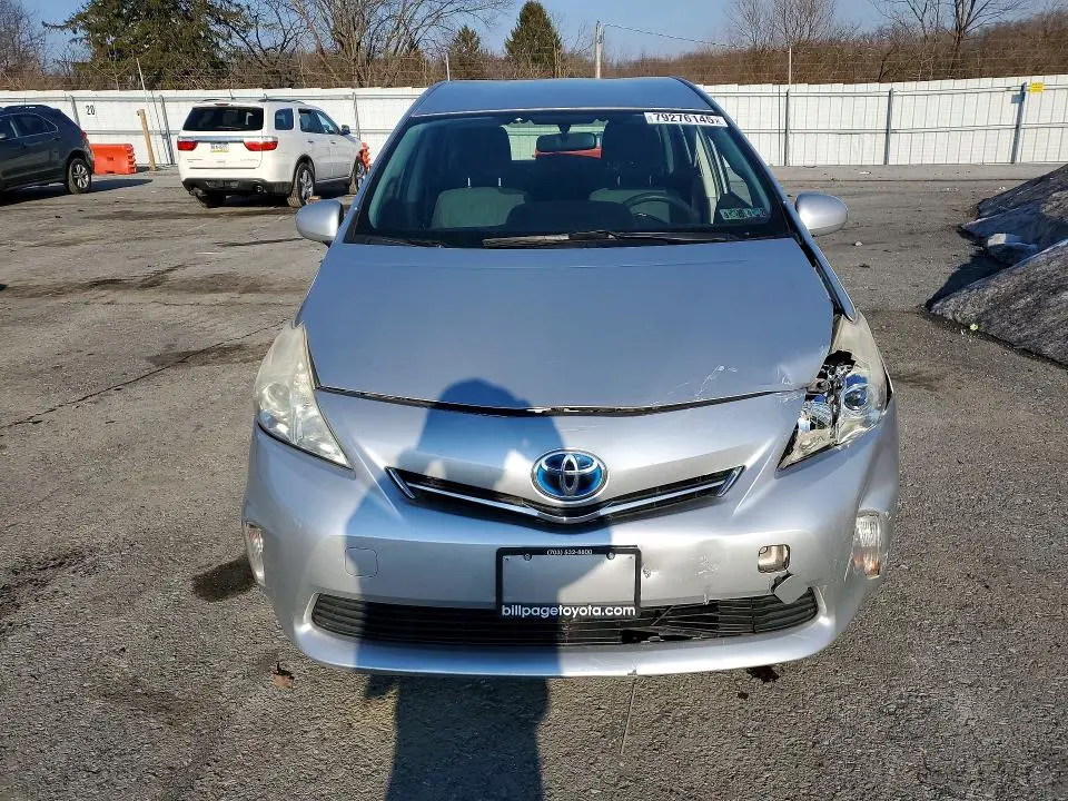 2012 TOYOTA PRIUS V THREE  