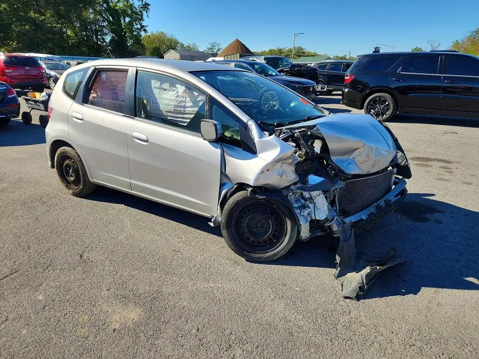 2012 HONDA FIT   