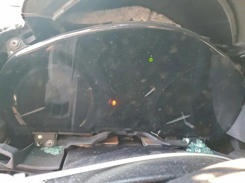 2010 TOYOTA HIGHLANDER LIMITED  