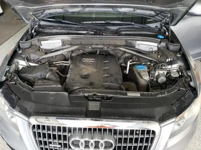 2011 AUDI Q5 PREMIUM PLUS  