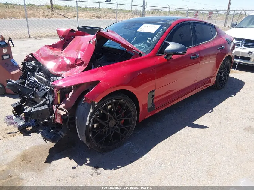 2018 KIA STINGER GT2