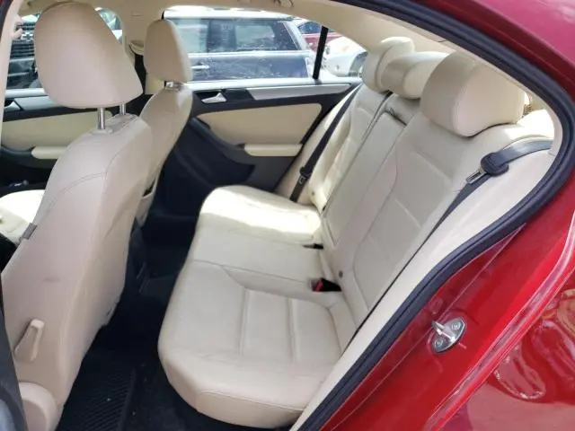 2017 VOLKSWAGEN JETTA SE  