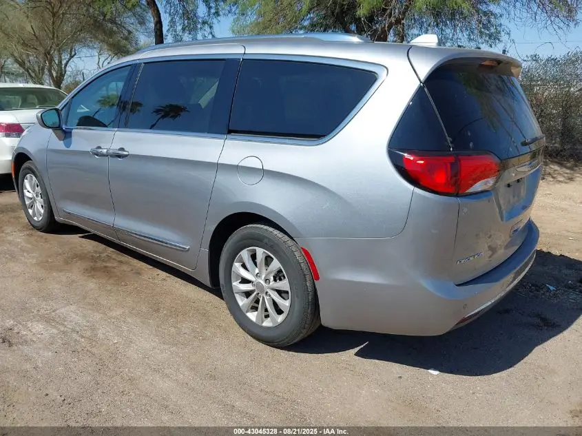 2019 CHRYSLER PACIFICA TOURING L