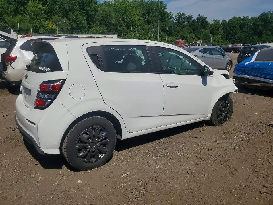 2017 CHEVROLET SONIC   