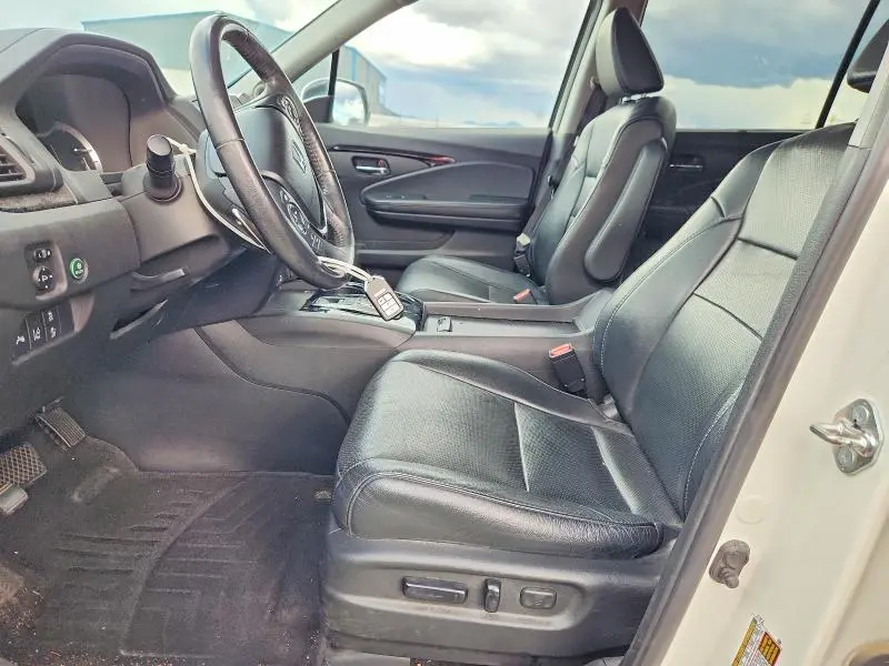 2017 HONDA PILOT ELITE  