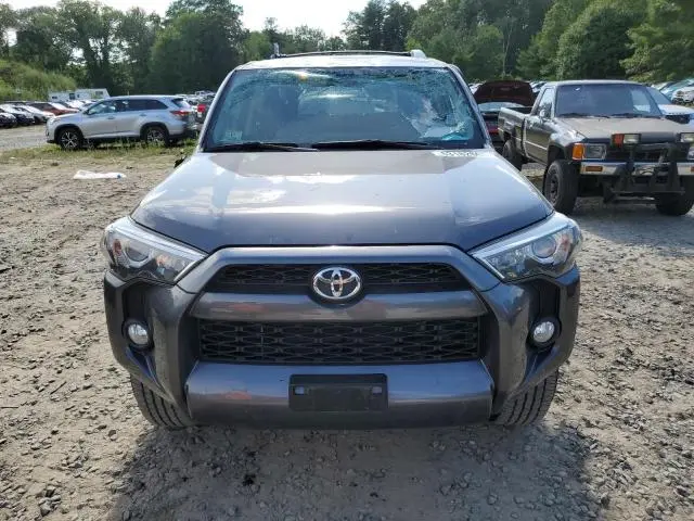 2018 TOYOTA 4RUNNER SR5/SR5 PREMIUM  