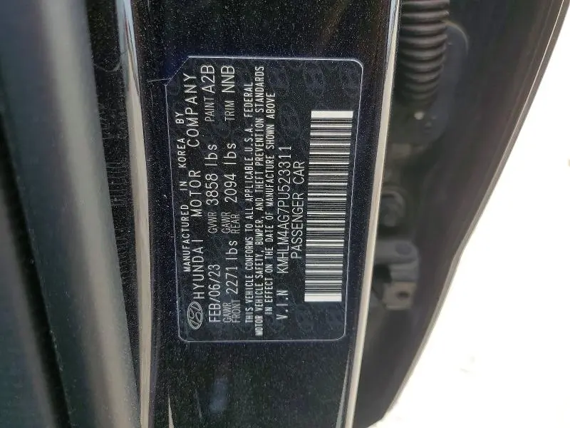 2023 HYUNDAI ELANTRA SEL  