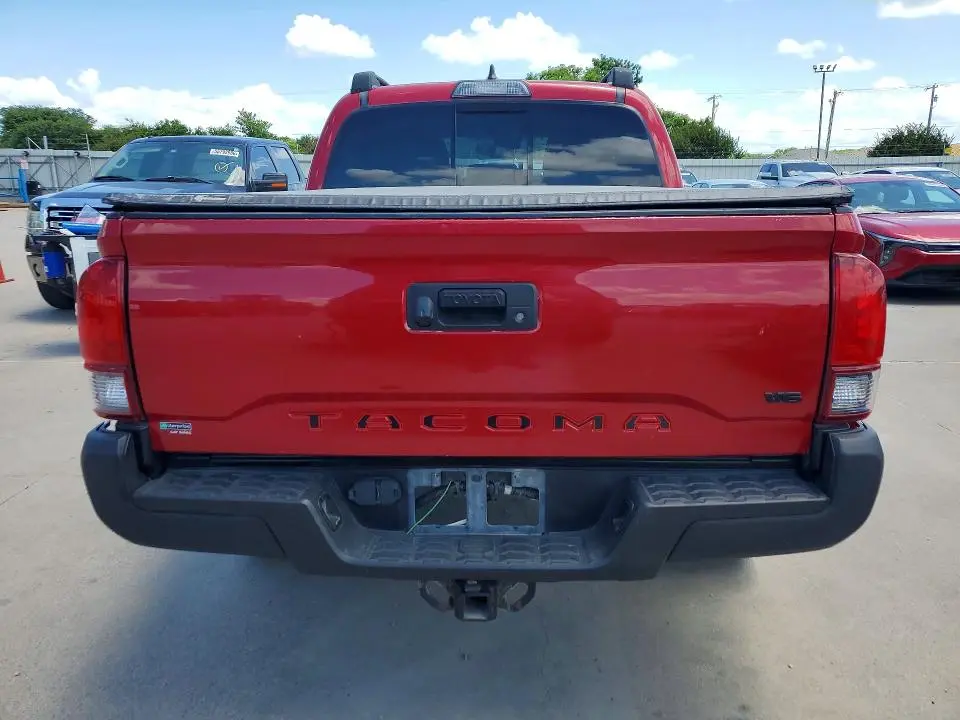 2019 TOYOTA TACOMA SR5 V6  