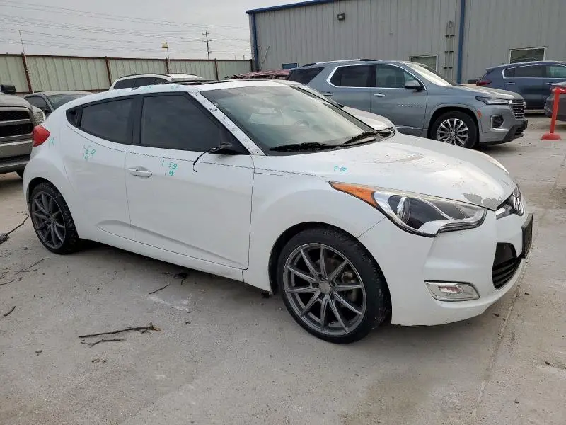 2016 HYUNDAI VELOSTER 