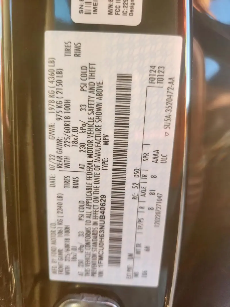 2022 FORD ESCAPE SEL  