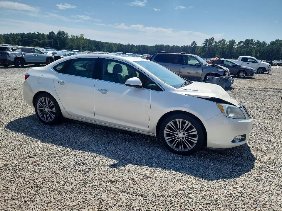 2013 BUICK VERANO   