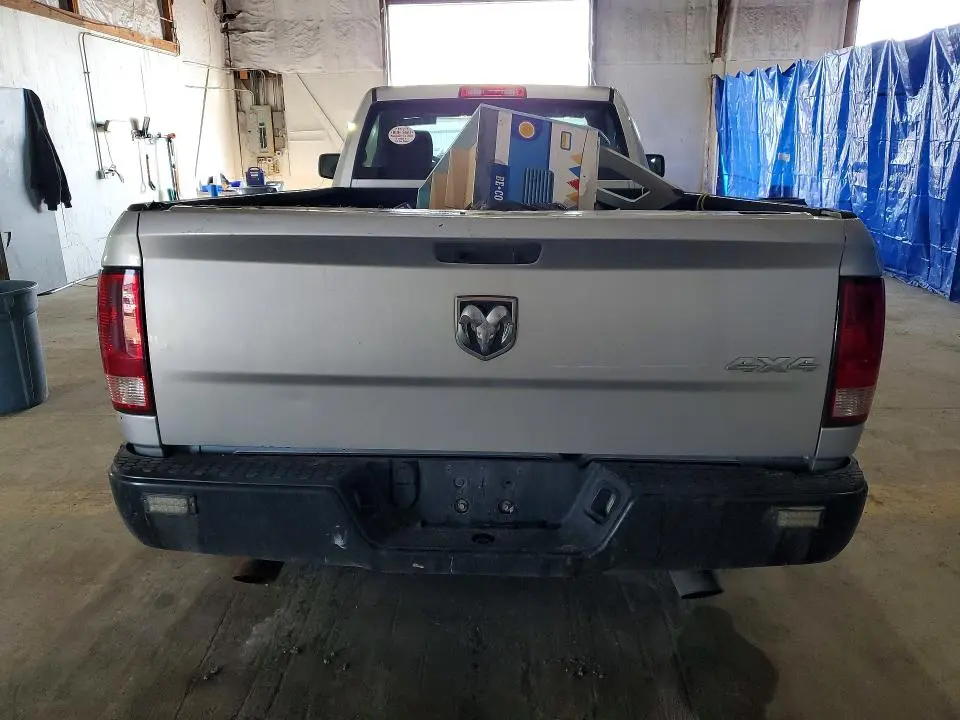 2014 RAM 1500 ST  