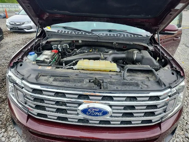 2021 FORD EXPEDITION XLT  