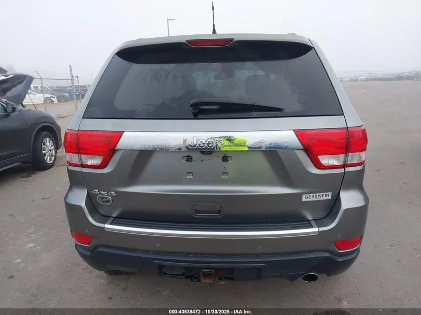 2011 JEEP GRAND CHEROKEE OVERLAND