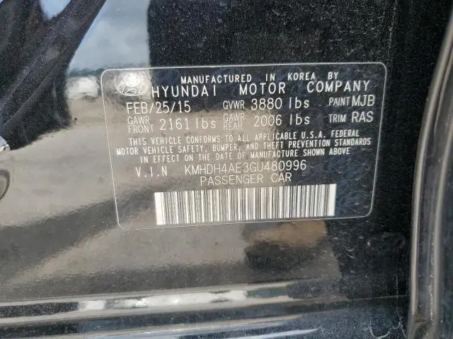 2016 HYUNDAI ELANTRA SE