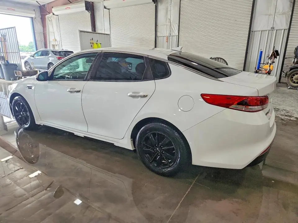 2017 KIA OPTIMA LX  