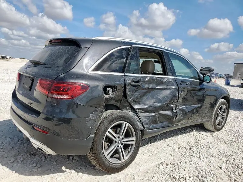 2020 MERCEDES-BENZ GLC 300  