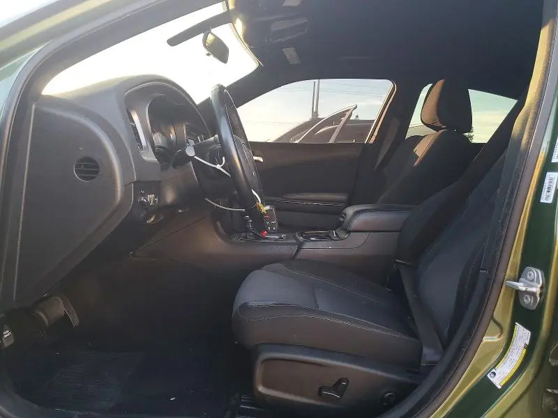 2021 DODGE CHARGER SXT  