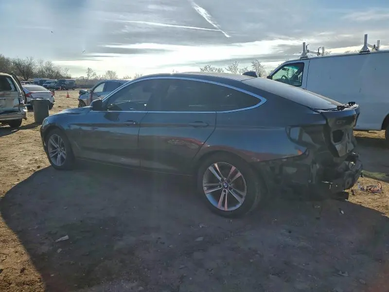 2018 BMW 330 XIGT  