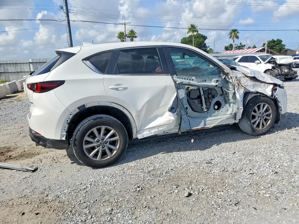2023 MAZDA CX-5 PREFERRED  