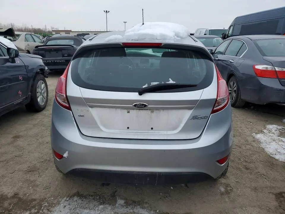 2015 FORD FIESTA SE  