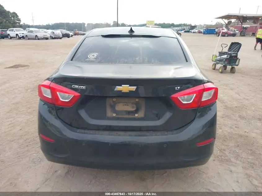 2017 CHEVROLET CRUZE LT AUTO