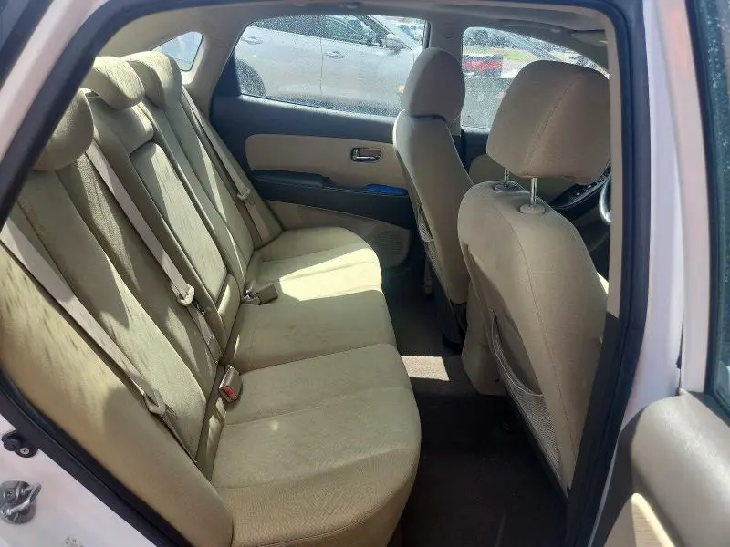 2010 HYUNDAI ELANTRA GLS  
