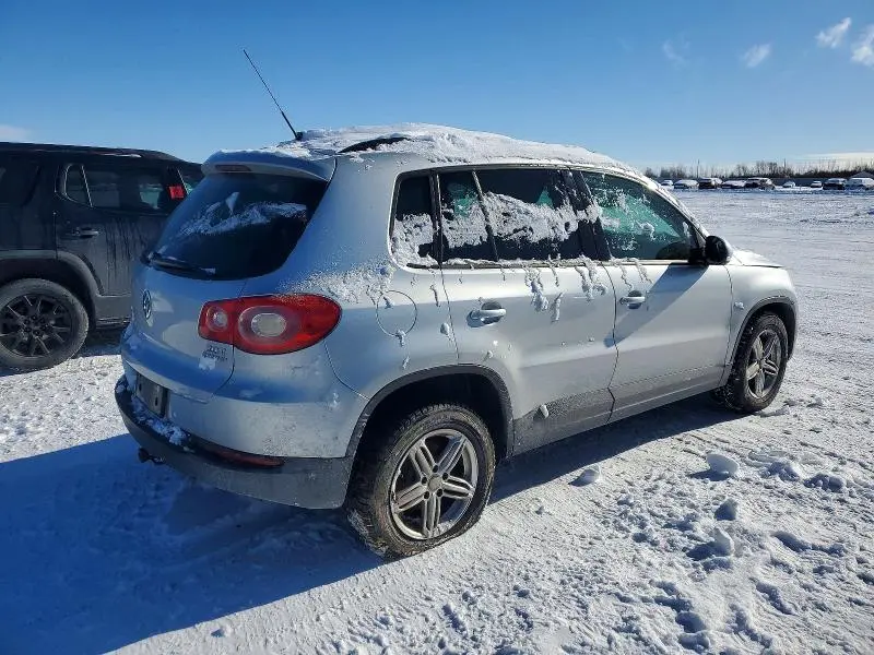 2010 VOLKSWAGEN TIGUAN SE  