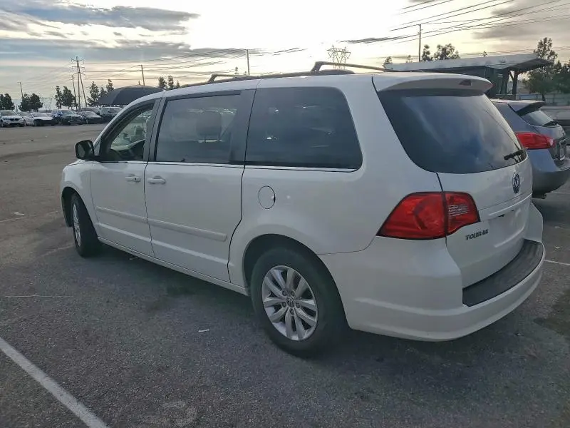 2012 VOLKSWAGEN ROUTAN SE  