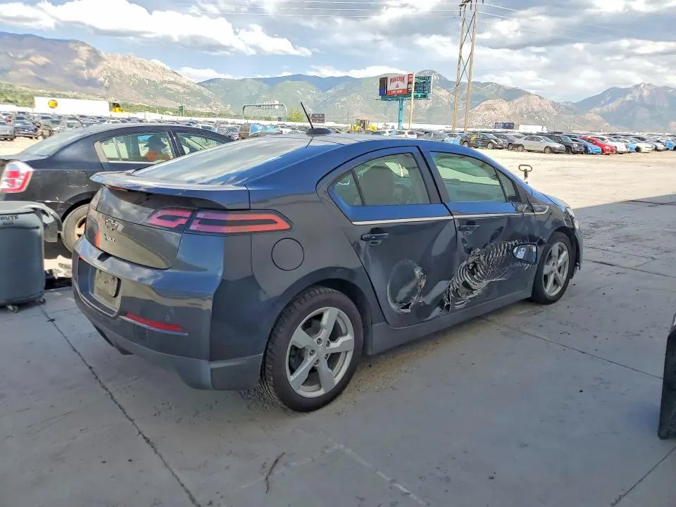 2015 CHEVROLET VOLT   