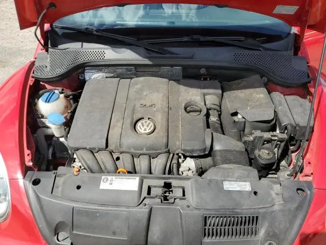 2013 VOLKSWAGEN BEETLE   