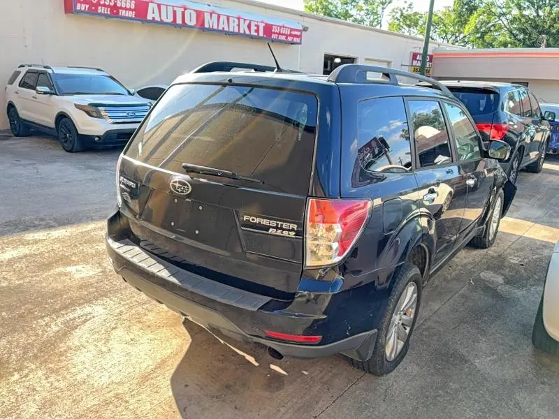 2013 SUBARU FORESTER LIMITED  