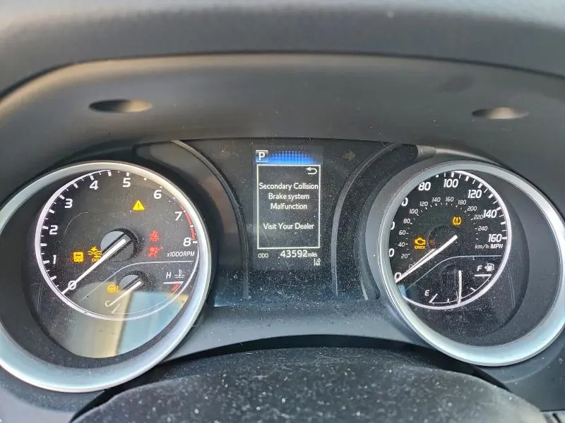 2022 TOYOTA CAMRY LE  