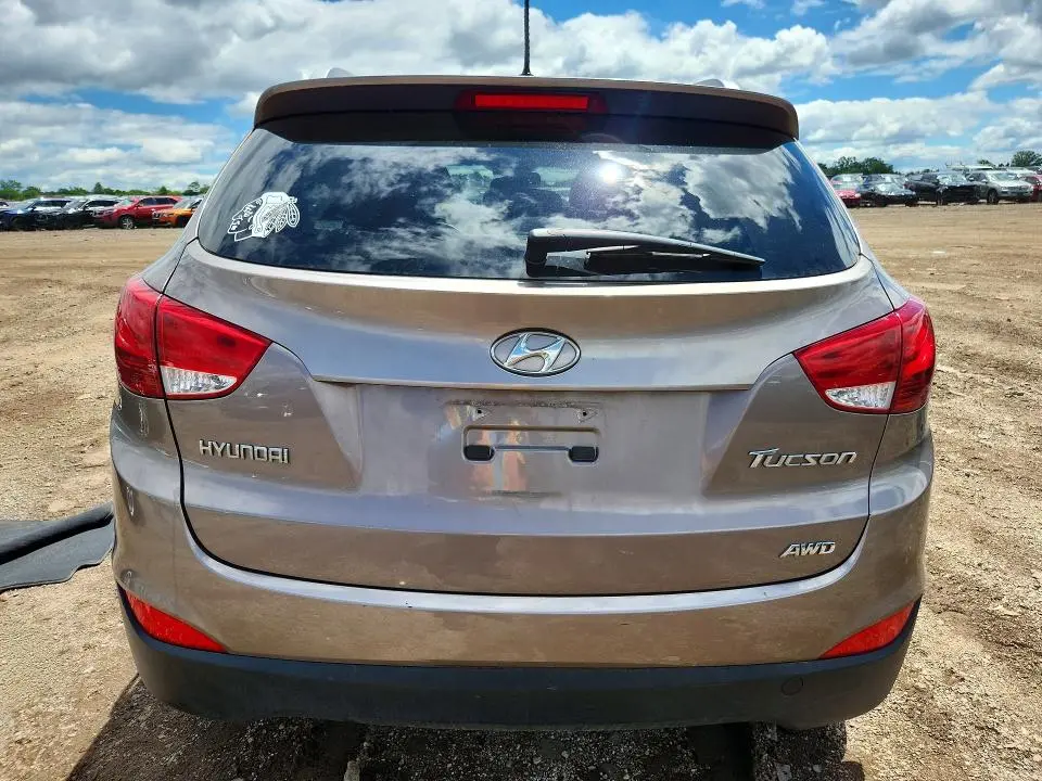 2012 HYUNDAI TUCSON GLS  
