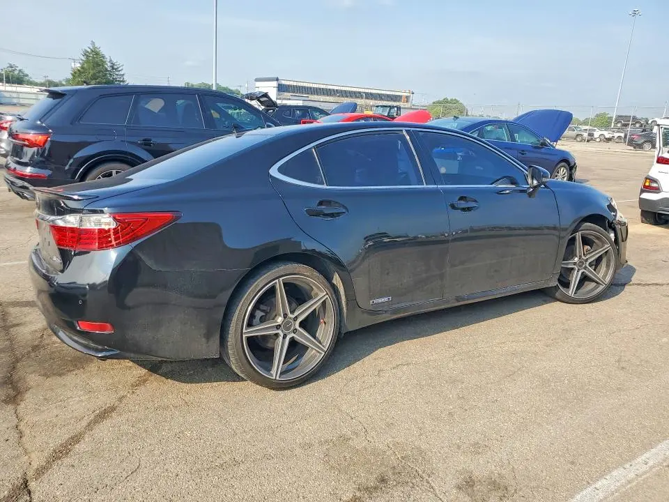 2013 LEXUS ES 300H  