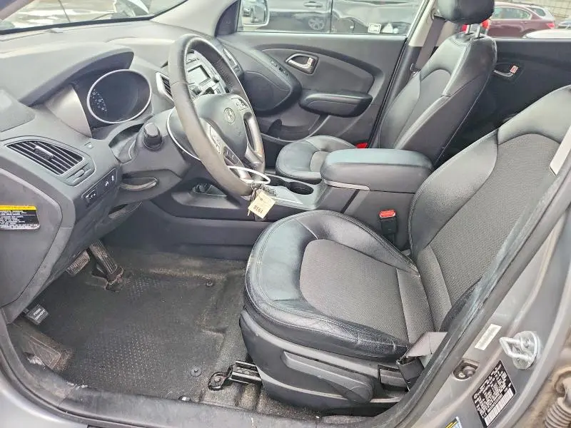 2012 HYUNDAI TUCSON GLS  